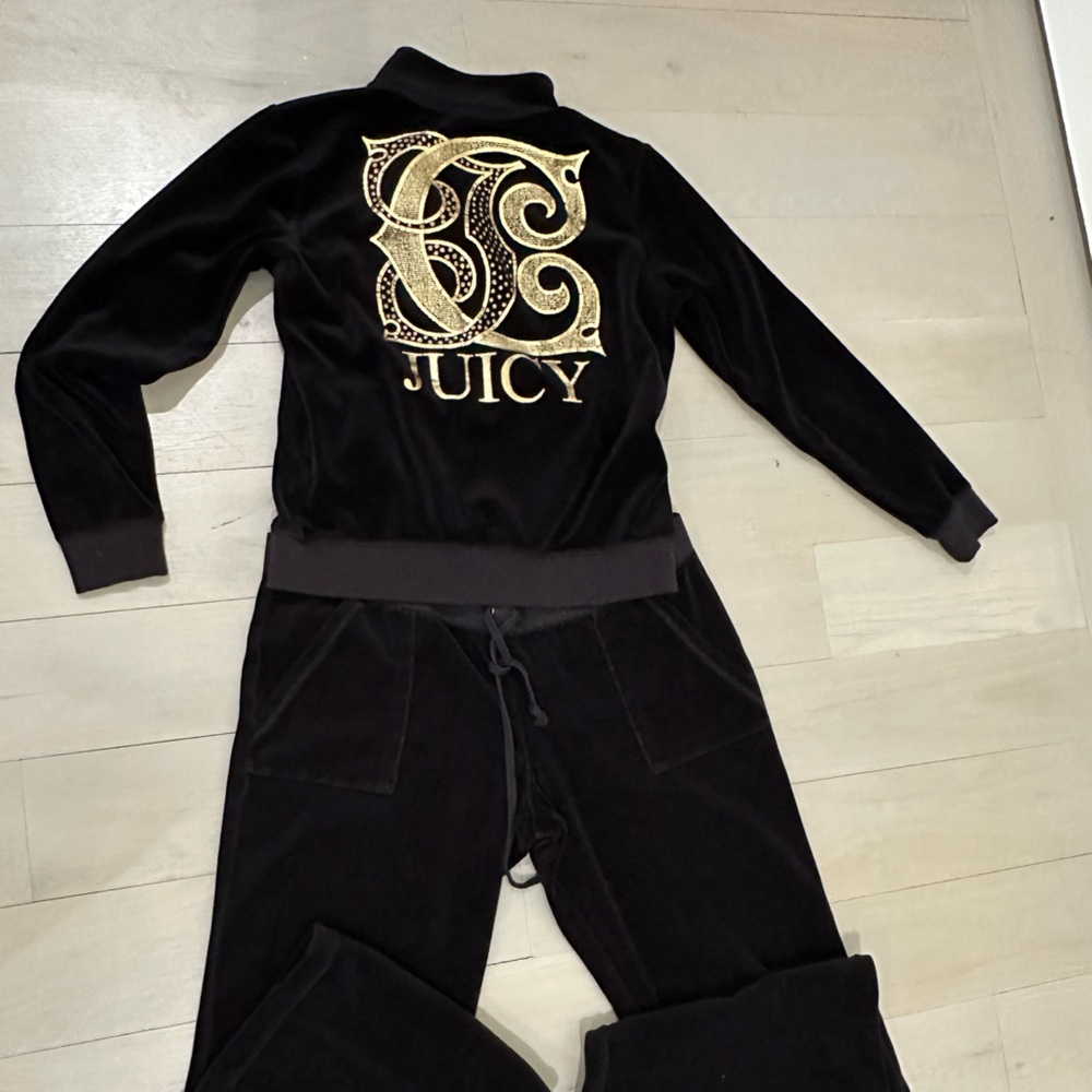 Vintage Juicy Couture track suit